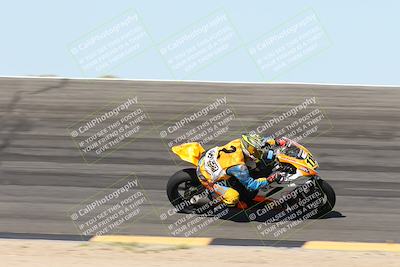 media/May-10-2025-Race Pace (Sat) [[db32fef2da]]/Vested/3-Bowl Set 1 (9am)/